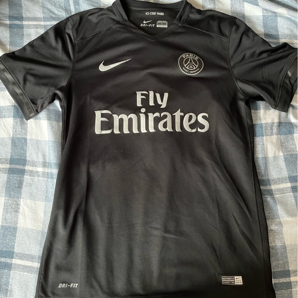 2015 PSG Men’s away Jersey